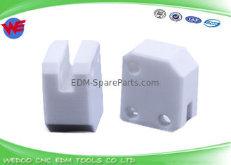 AQ Series Sodick EDM Machine Parts , Ceramic EDM Isolator Plate 30x24x15mmT
