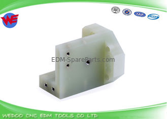 F308 Fanuc EDM Parts Ceramic Isolator Plate A290-8110-X761 Lower Position Guide Base