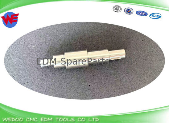 X255C008H01 DBK2500 MV EDM Roller Shaft 136x26mm EDM Mitsubishi