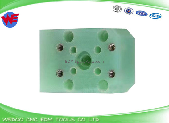 Isolator Plate GUIDE BASE F323 A290-8120-X764 Fanuc EDM Spare Parts 56*40*26T