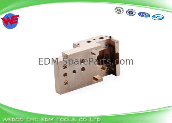 M605 X182B684H01 Brass Material Wire EDM High Precision Mitsubishi DWC-RA