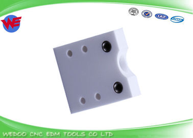 3085759 118616B 1218540 Sodick Spare Parts Ceramic Isolator Plate 57.5x50x20T