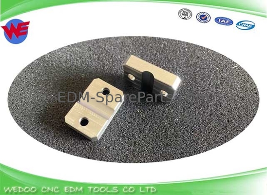 135018604 PRESSURE PLATE Charmilles  WHISTLE DAMPING WIRE DRIVE  20*30*7TMM